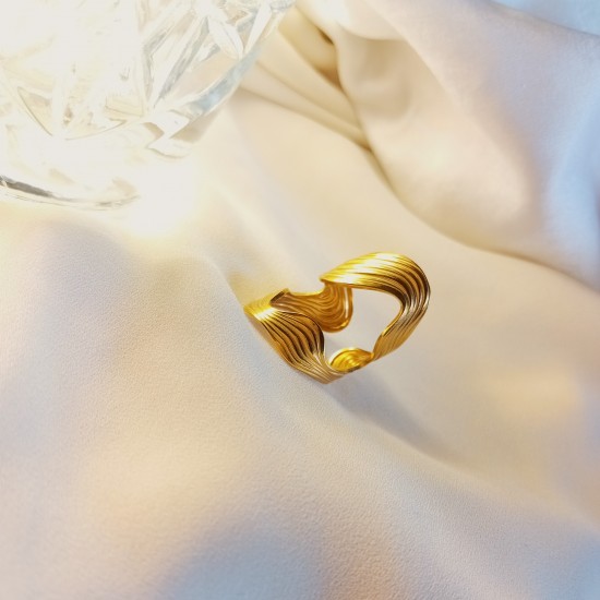"Gold Waves" Ατσάλινο δαχτυλίδι κυματιστό 