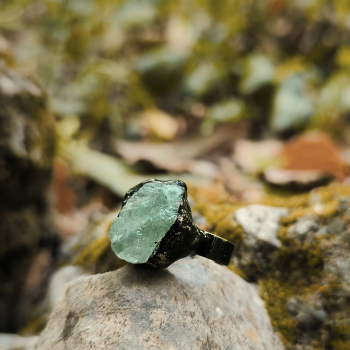 "Green Fluorite " Μπρούτζινο δαχτυλίδι με Πράσινο Φθορίτη