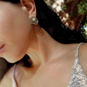 "Floral Pearl" Ατσάλινα σκουλαρίκια