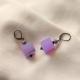 "Purple Cube" Σκουλαρίκια κρεμαστά με μωβ κύβους